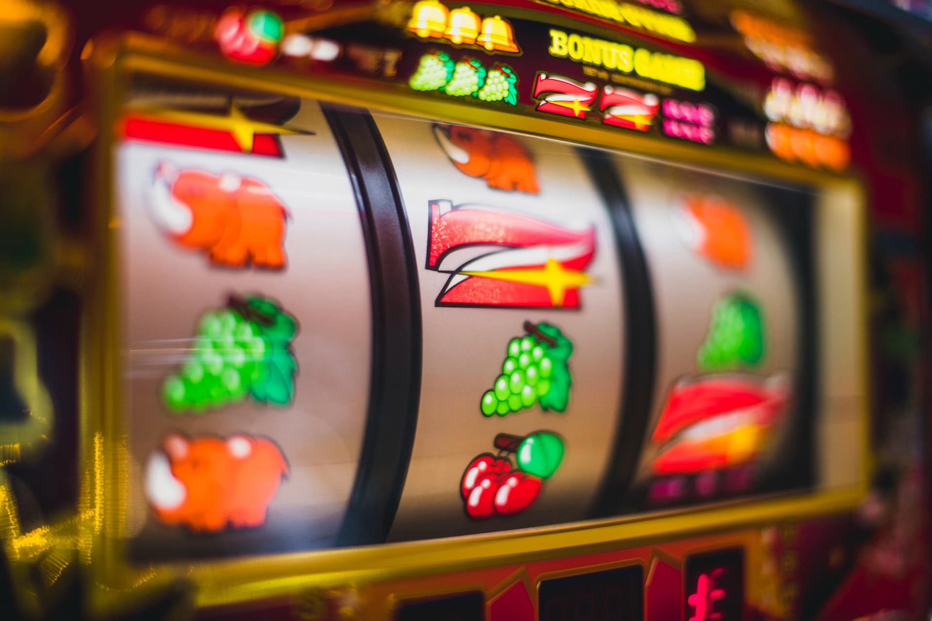 gambling-slot-machine-in-a-casino